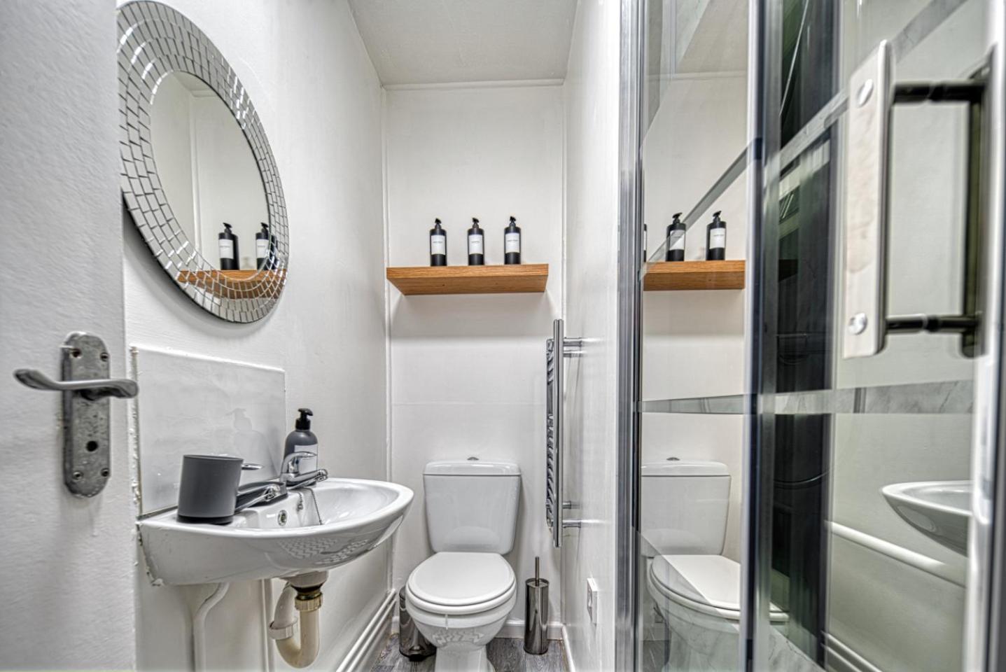 Central Nottingham 3 Bed House With Driveway ภายนอก รูปภาพ