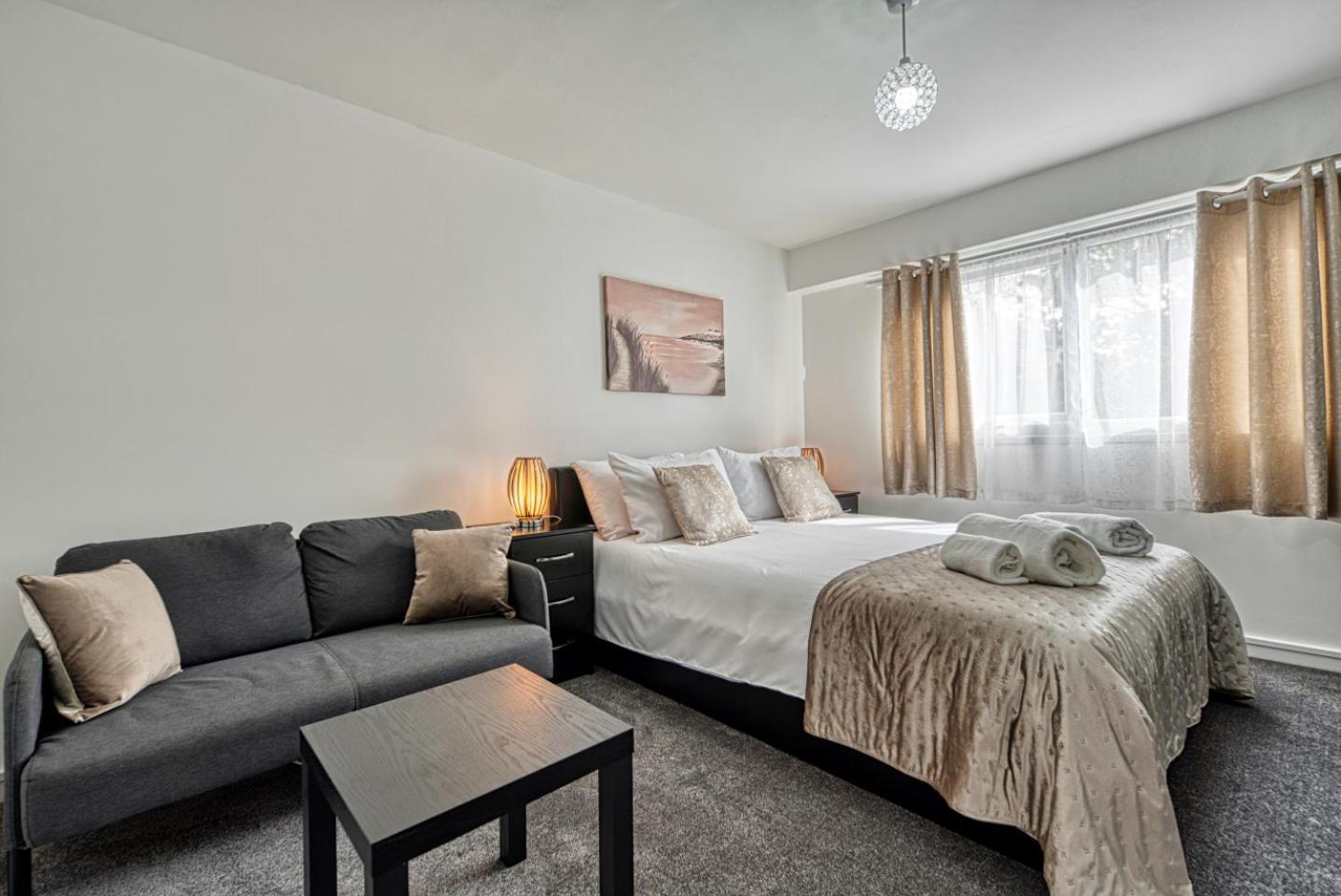 Central Nottingham 3 Bed House With Driveway ภายนอก รูปภาพ