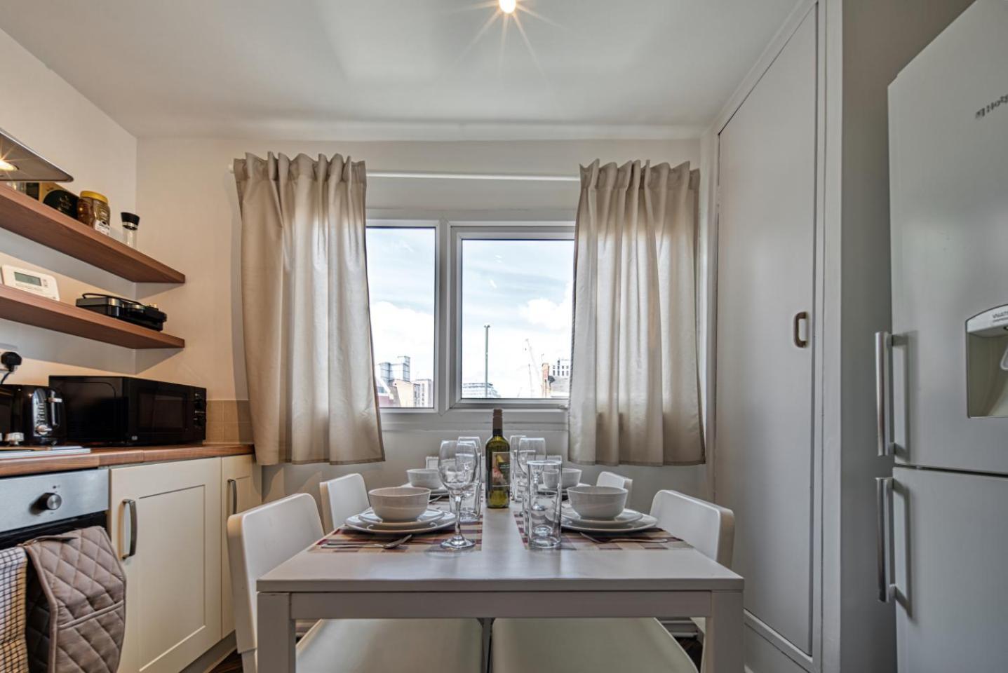 Central Nottingham 3 Bed House With Driveway ภายนอก รูปภาพ